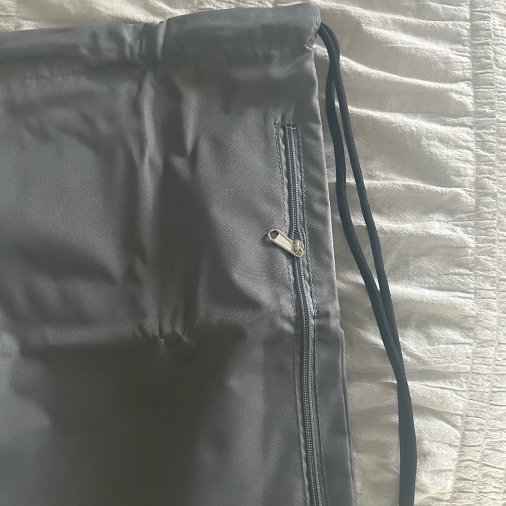 WANDF Grey Drawstring Backpack NEW - Picture 3 of 4